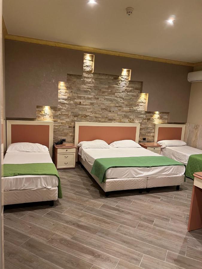 Hotel Iris Naples Exterior photo
